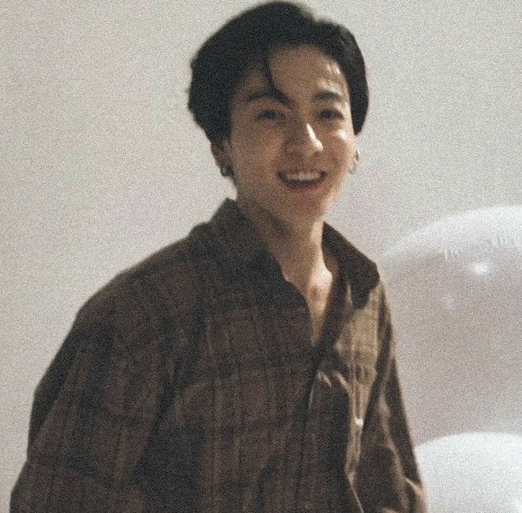 jsojungii's tweet photo. Happy Birthday ayangkuuu ❤❤ @BTSJekoo 
Always be happy, always healthy and always love me ok!! 😜🥰 https://t.co/f78PDM7acq
