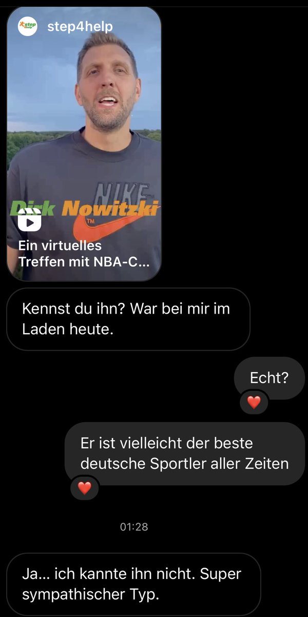 Lino_NBA's tweet photo. Bekannter (Ladenbesitzer in Köln): 👇🏽

Ich bei „super sympathischer Typ“: seems legit 🤷🏽‍♂️😂 https://t.co/TYn4uyFJ1i