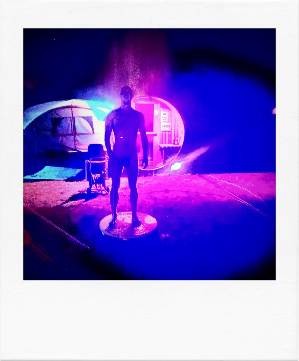 zzepposs tweet media