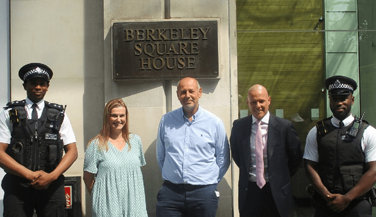 Colliers_UK's tweet photo. Three buildings we manage on behalf of ASTREA have been added to @appsafehaven in order to provide safe refuges for those travelling through London. ๐ฑโ
Read more about the initiative ๐ฐ https://t.co/8EMNXEnTfE
#saferefuge #londonproperty #londonrealestate https://t.co/khg565UzuS