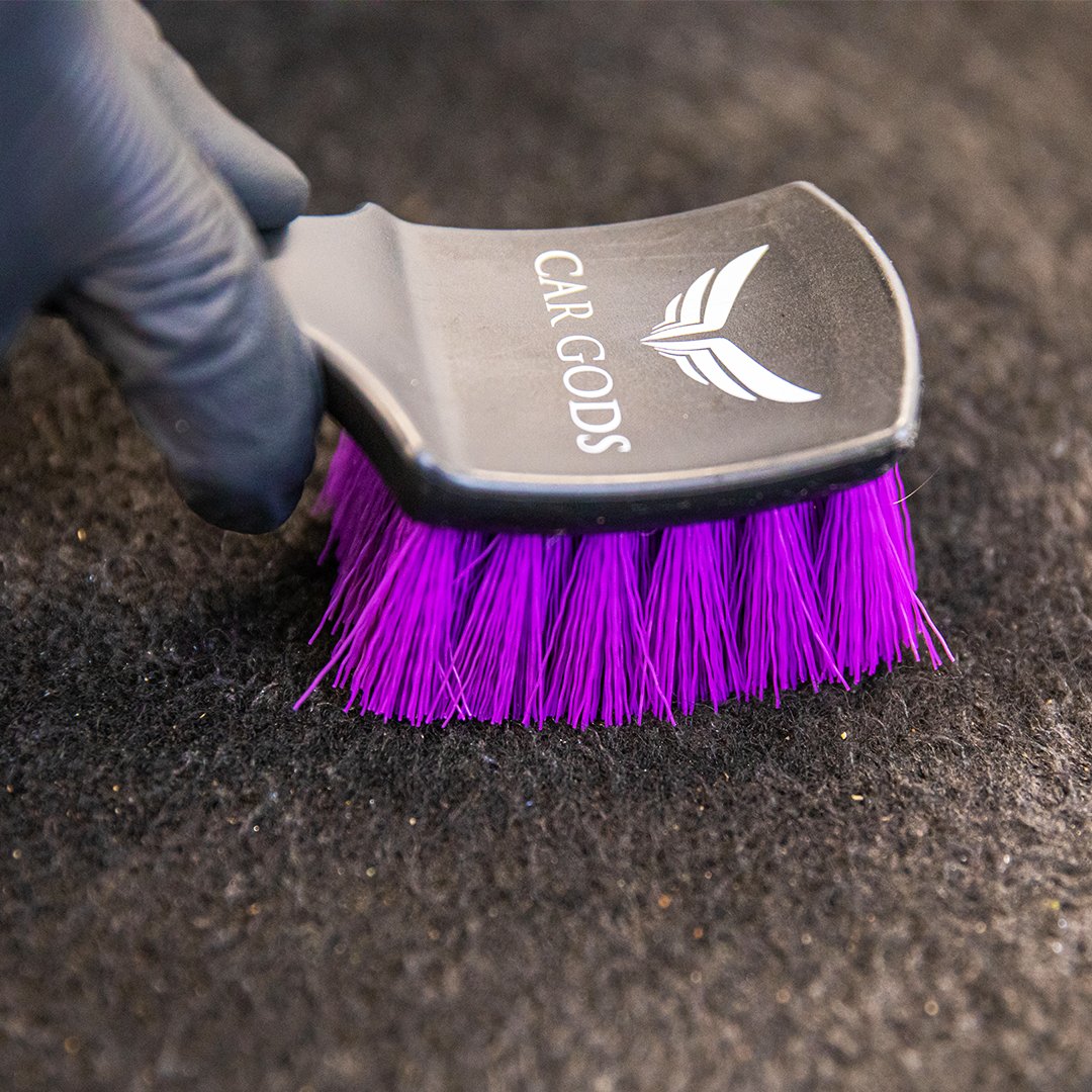 It’ll soon be that time of the year when your interior deteriorates 😥

With our Fabric Reviver and a Wonder Walls Tyre Scrubbers, your interior will look brand new!

Fabric Reviver – bit.ly/3pRnIRw
Wonder Walls Scrubber – bit.ly/3AAAR6g

#cargods #detailing