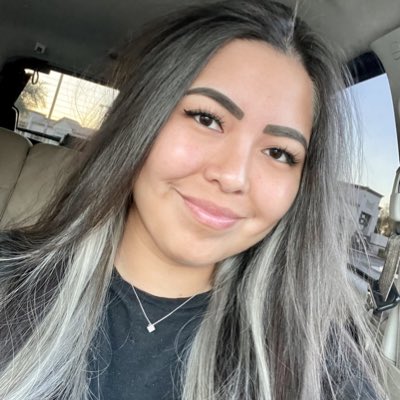 ashleelarry's tweet photo. #NewProfilePic https://t.co/ETOBL62PwK