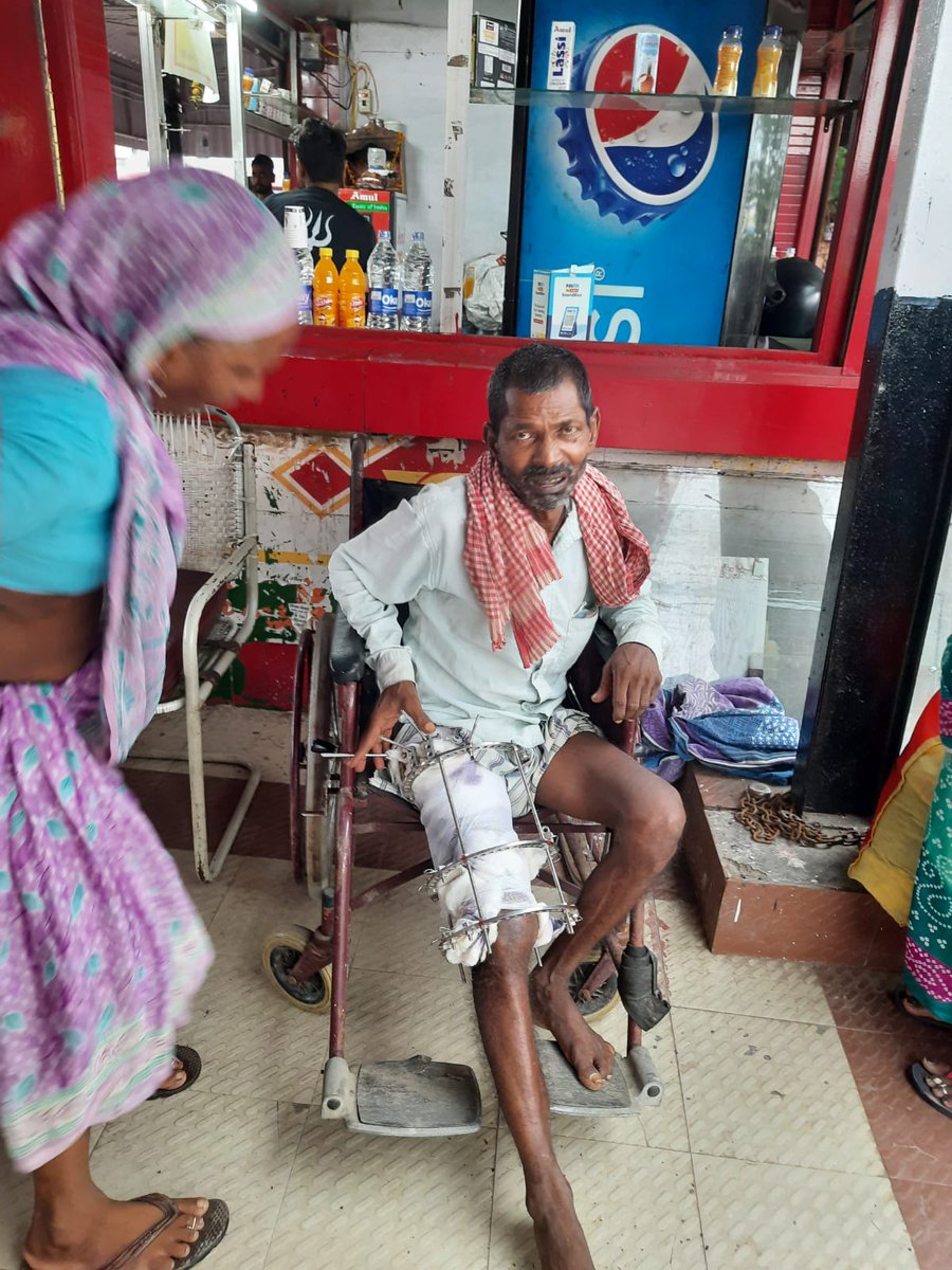 armbsmchb@016 tweet media