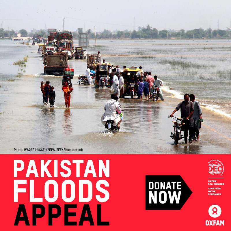 oxfamgb's tweet photo. 𝗨𝗿𝗴𝗲𝗻𝘁 𝗨𝗽𝗱𝗮𝘁𝗲: Today the @decappeal have launched an urgent appeal to help people affected by the devastating floods in Pakistan. Millions of people have been left without shelter and many have lost their lives. Please give what you can at https://t.co/3ckKtrA3KA https://t.co/7LS0jYTgUG