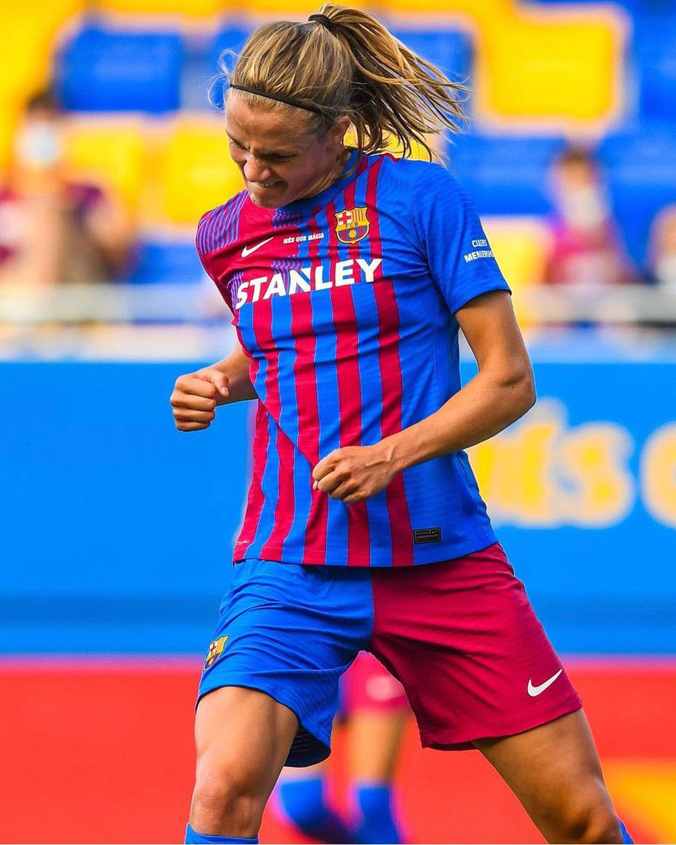 cchantalreyes's tweet photo. Siempre en tu barco, Capitana. https://t.co/05SEAzsgwL