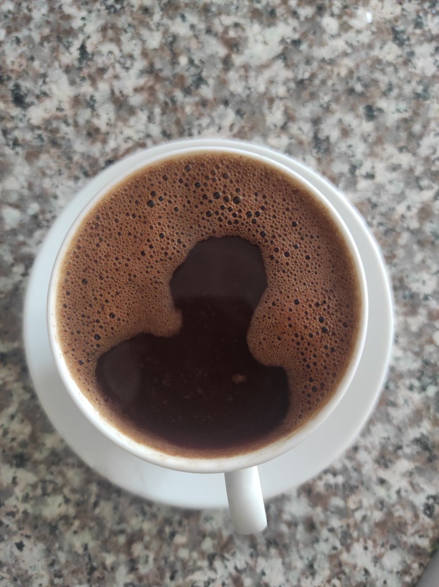 Kahvedende mi engelledin zalimin oğlu 😄
#GuenaydınTuerkiye