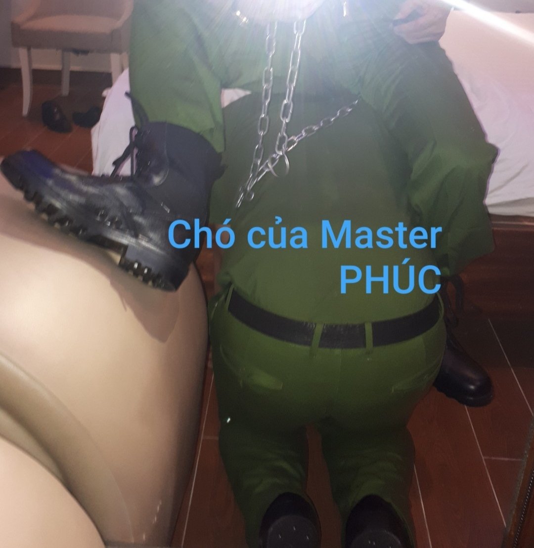 MASTERPHC2's tweet photo. Đầu Mặt Lưng Ngực  Là GHẾ  của CẬU CHỦ  ,Đó là niềm hp và  vui khi đc làm  ghế cho CẬU CHỦ , Chó ngoan gủa CẬU 😀😀😀😀😀 https://t.co/tOZP2DeHNo