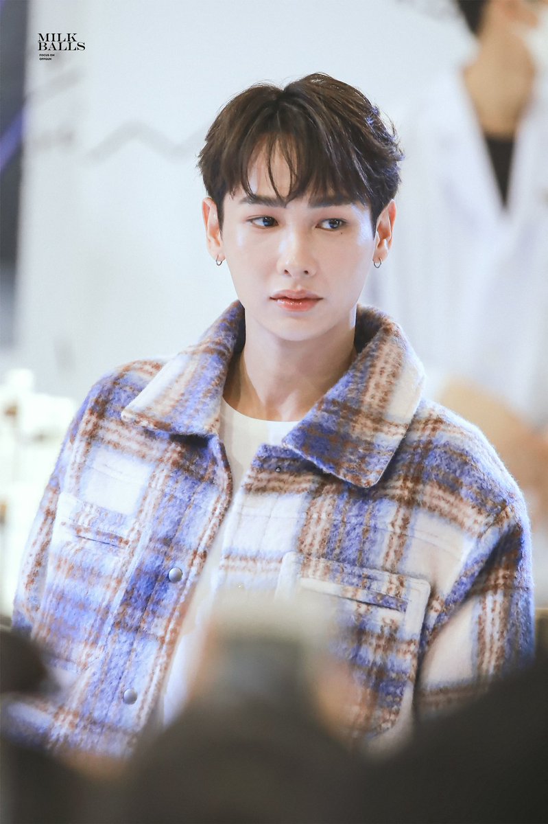 huanger0828's tweet photo. #KiehlsLetsGetYounger
#ออฟกัน 

(*´∀`)~♥ https://t.co/IrWRVaygLa