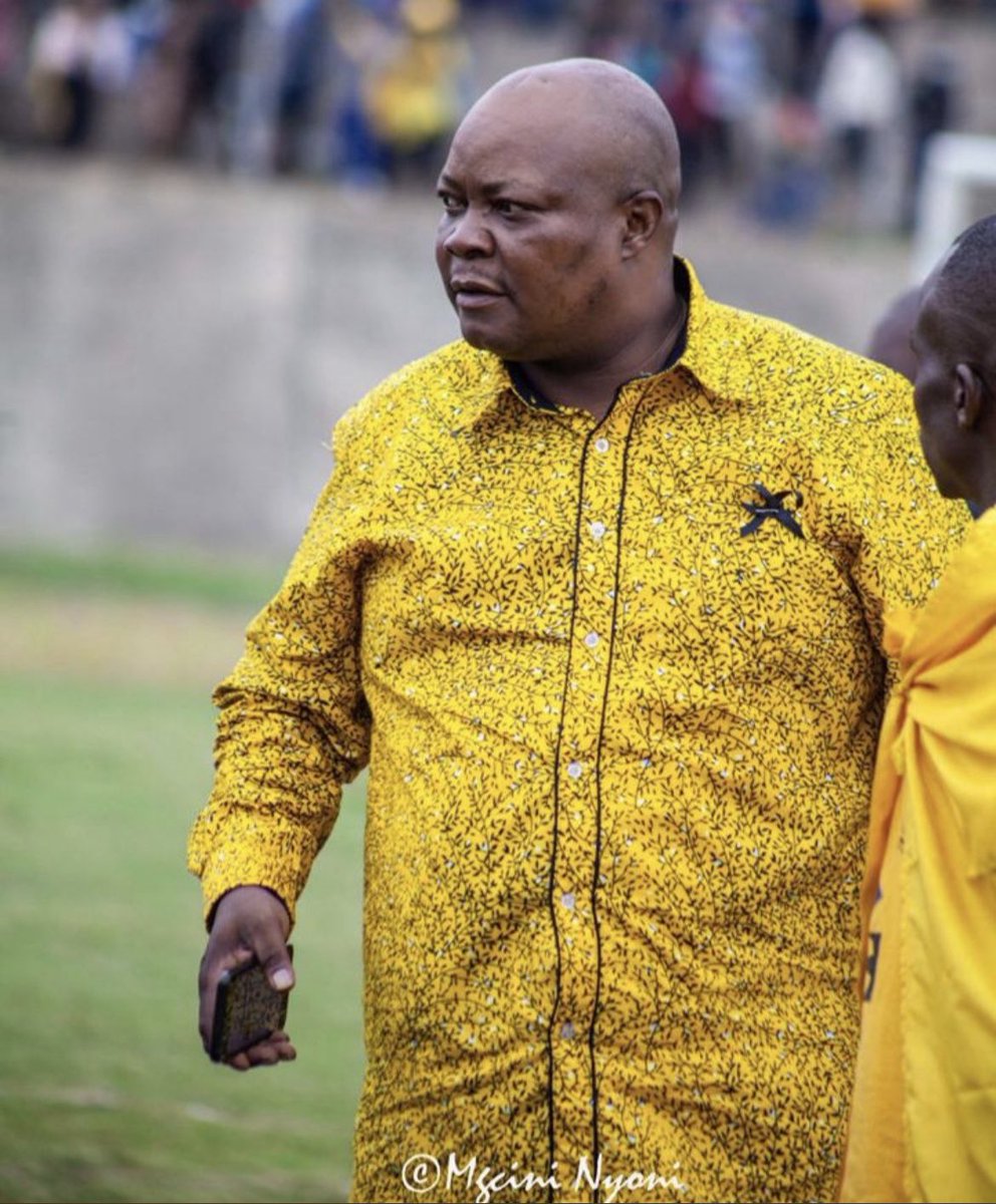 StephenGwatidz4's tweet photo. If @JobSikhala1 was @ZANUPF_Official he may not have been arrested. His only crime is being an opposition #CCCmember https://t.co/u1Dl7n3C29