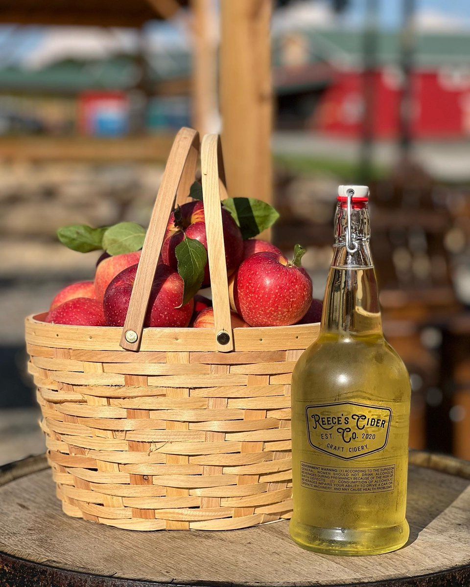North_ATL_Life's tweet photo. ~~ Labor Day Weekend ~~

Reece's Cider Co weekend events! Live music &amp; A food truck everyday 🍻🍎

The TANGO is back &amp; spicier than ever! Tango 2.0 🤩🔥🔥 This is strawberry habanero hard cider ( #📷 @reecesciderco )
https://t.co/EEmDq8jFJn https://t.co/kLbSL9eP1X