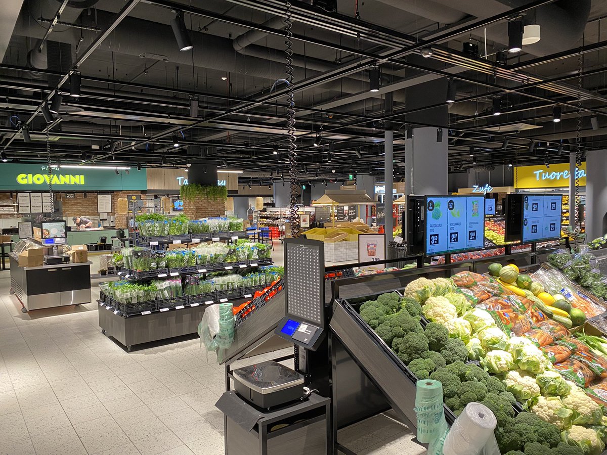 TalsoAri's tweet photo. Tänään on avattu upea S-market Redi. Valikoimat on viritetty paikallisten asiakkaiden toiveiden mukaisiksi. Paljon uutta ja mielenkiintoista, kannattaa tulla tutustumaan. #smarket #hokelanto https://t.co/ztM7A8GK8R