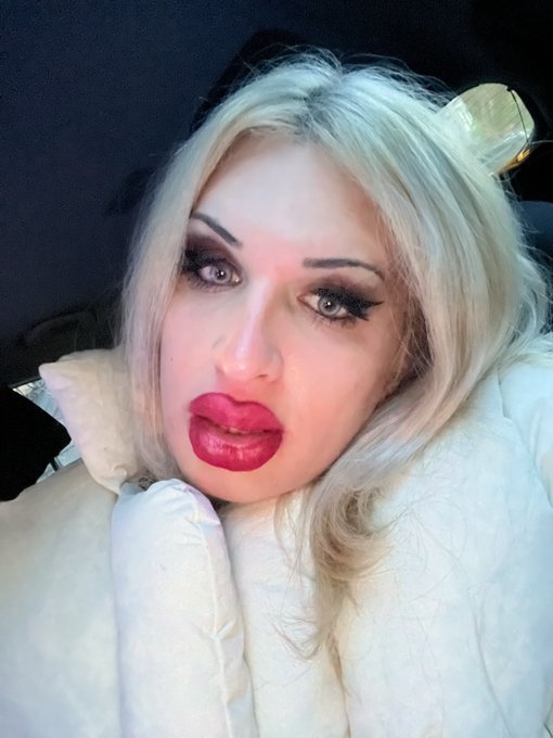 street doll https://t.co/brxryRkZE8<a href="/tag/newprofilepic"class="tags"><span>#newprofilepic</span></a>