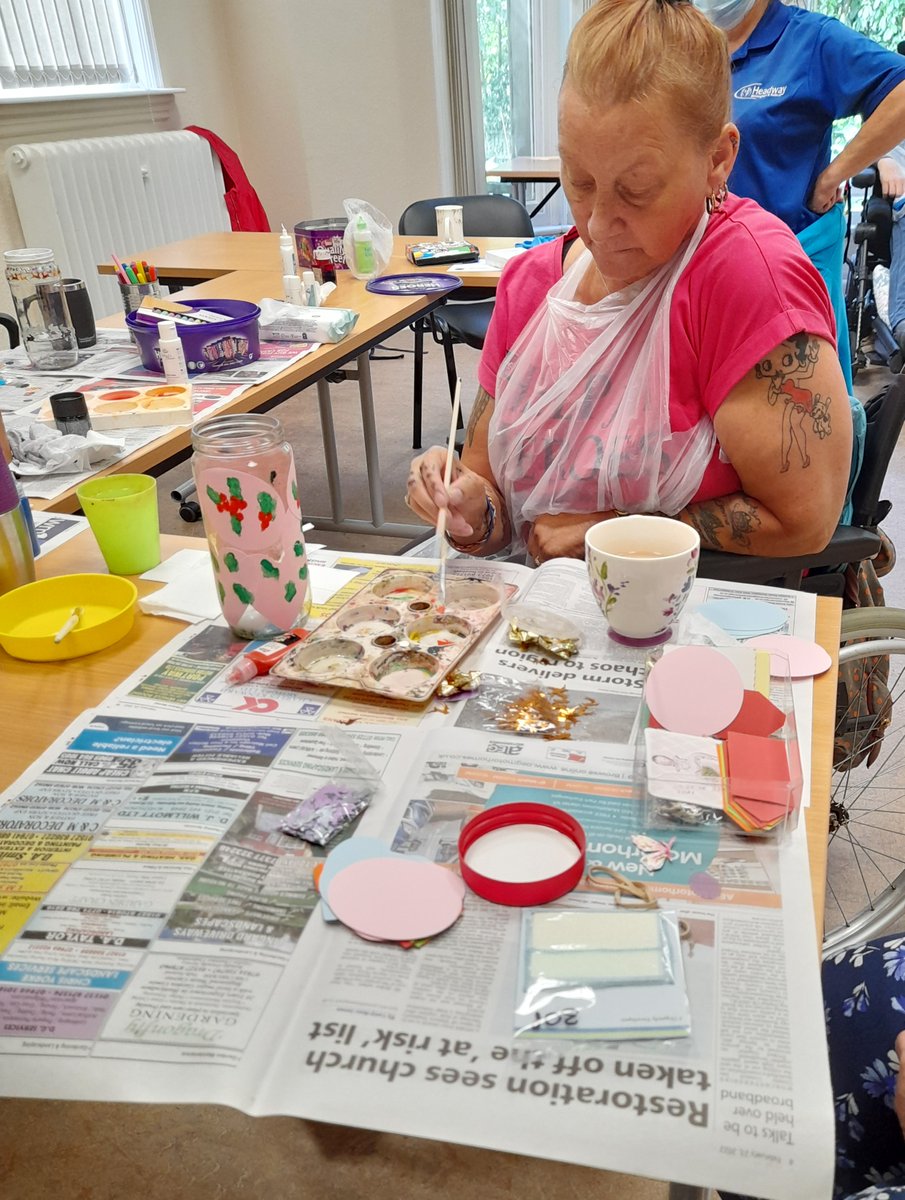 HeadwayBS's tweet photo. Leighton House clients have been getting crafty! Decorating jars to pickle the onions and beetroot in they have grown in the garden. Not only great fun to do but also great for co-ordination and dexterity.
#crafting #homegrownveggies #beetrootrecipes #creative #braininjury https://t.co/jbgjpFcTS9