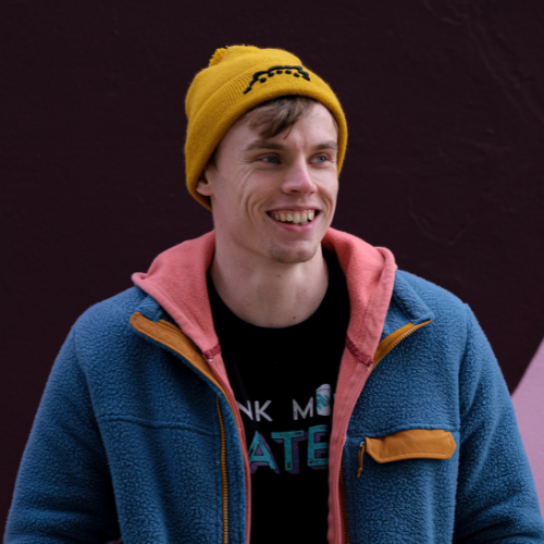IrishWritersCtr's tweet photo. Do you love writing, but struggle with promoting your work on social media?

On 8 October, author &amp; blogger @DaraghFleming is offering a 2-hour deep dive into Twitter, Instagram, Facebook, TikTok and LinkedIn 👇✨
https://t.co/FT7mxuyUzu https://t.co/9SAvUNlE6P