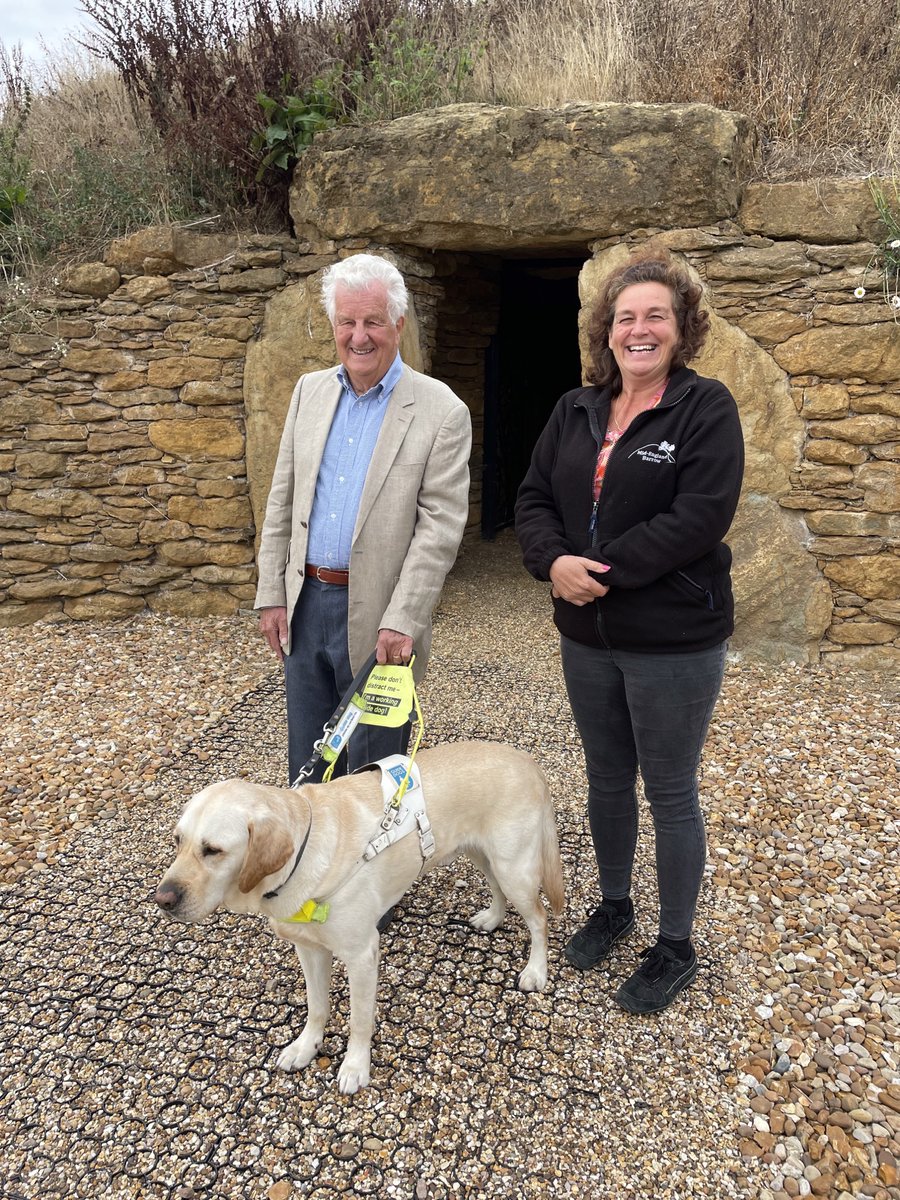 WarksVisSupport's tweet photo. We would like to thank Sarah for hosting Warwickshire Vision Support Trustee David Adams and CEO Keith Eales at @MidBarrow this morning, giving them the opportunity to talk to the coffee morning regulars about some of the meaningful work of Warwickshire Vision Support. https://t.co/AgPmzjqZ8K