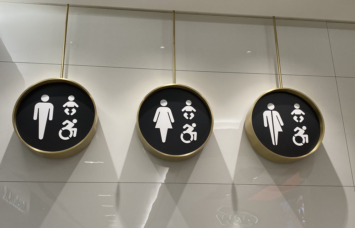 dadcentral_ont's tweet image. 𝐂𝐡𝐚𝐧𝐠𝐢𝐧𝐠 𝐭𝐚𝐛𝐥𝐞𝐬 𝐟𝐨𝐫 𝐚𝐥𝐥 𝐩𝐚𝐫𝐞𝐧𝐭𝐬 𝐬𝐡𝐨𝐮𝐥𝐝 𝐛𝐞 𝐚𝐯𝐚𝐢𝐥𝐚𝐛𝐥𝐞!

🤷‍♂️ Did you ever have trouble finding a changing table? Please share it with us in the comments below!

#squatforchange #changingtables #dadcentral