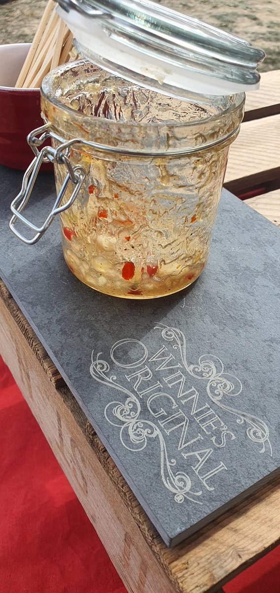 WinniesOriginal's tweet photo. Sweet chilli apple sauce sold out 2 days in a row! I'm thinking people are starting to love it ❤️ https://t.co/0AiuLgSXf6