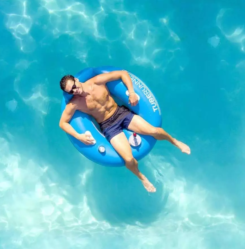 _PioneerPools's tweet photo. Enjoy the last month of summer in style 😎 Cruise around the pool with the Tube Runner Motorized Pool Tube! https://t.co/4rPp1qSzlj