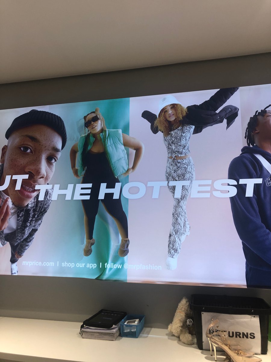HloniBooBoo's tweet photo. I thought last year was crazy but this year has been surreal!!🤩🙏🏾 https://t.co/gqnA8CZPix