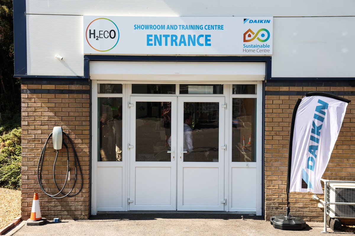 H2ec0's tweet photo. 1/2 We were very excited to launch our Daikin Sustainable Home Centre a few weeks ago, officially opened by Michael Tomlinson MP, and joined by the lovely people from Dorset and BCP council, Daikin, National Trust Purbeck, as well as others.#DECARBONISING #renewables #training https://t.co/XTtTaf2taT
