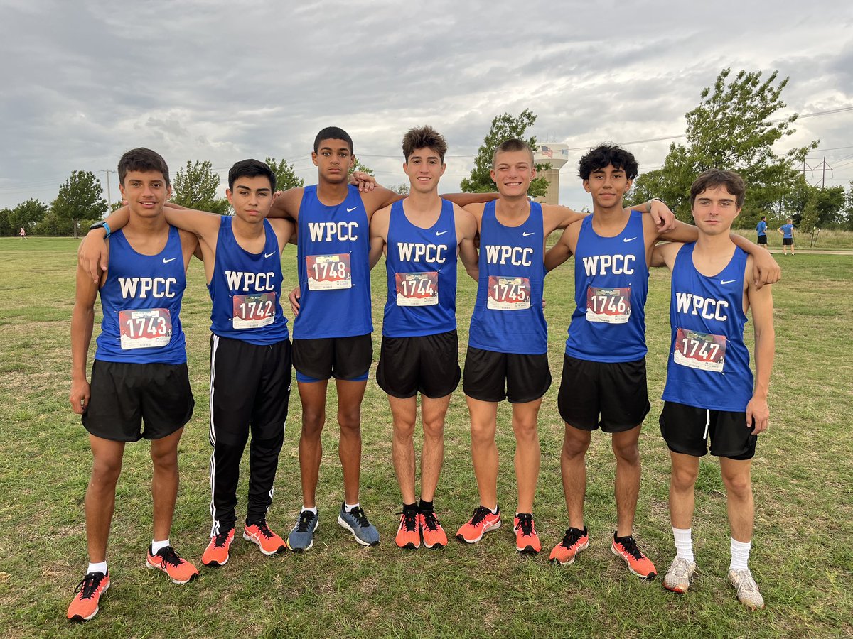 Tiger Cross Country running in Midlothian this morning! #OTSSCountry #WeWillWin #willspointproud <a href="/WillsPointISD/">WPISD</a>