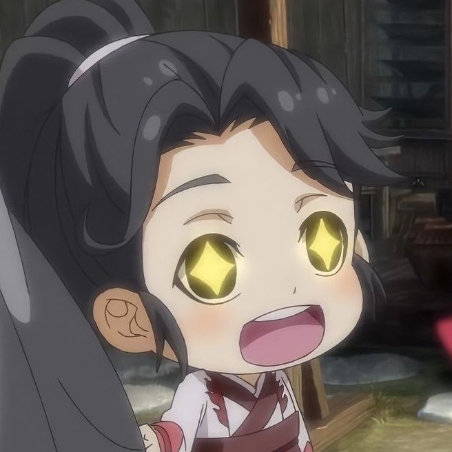 “ อา อา! ”

เด็กน้อยมองของเล่นไม้ไผ่สานอย่างไม่วางตา