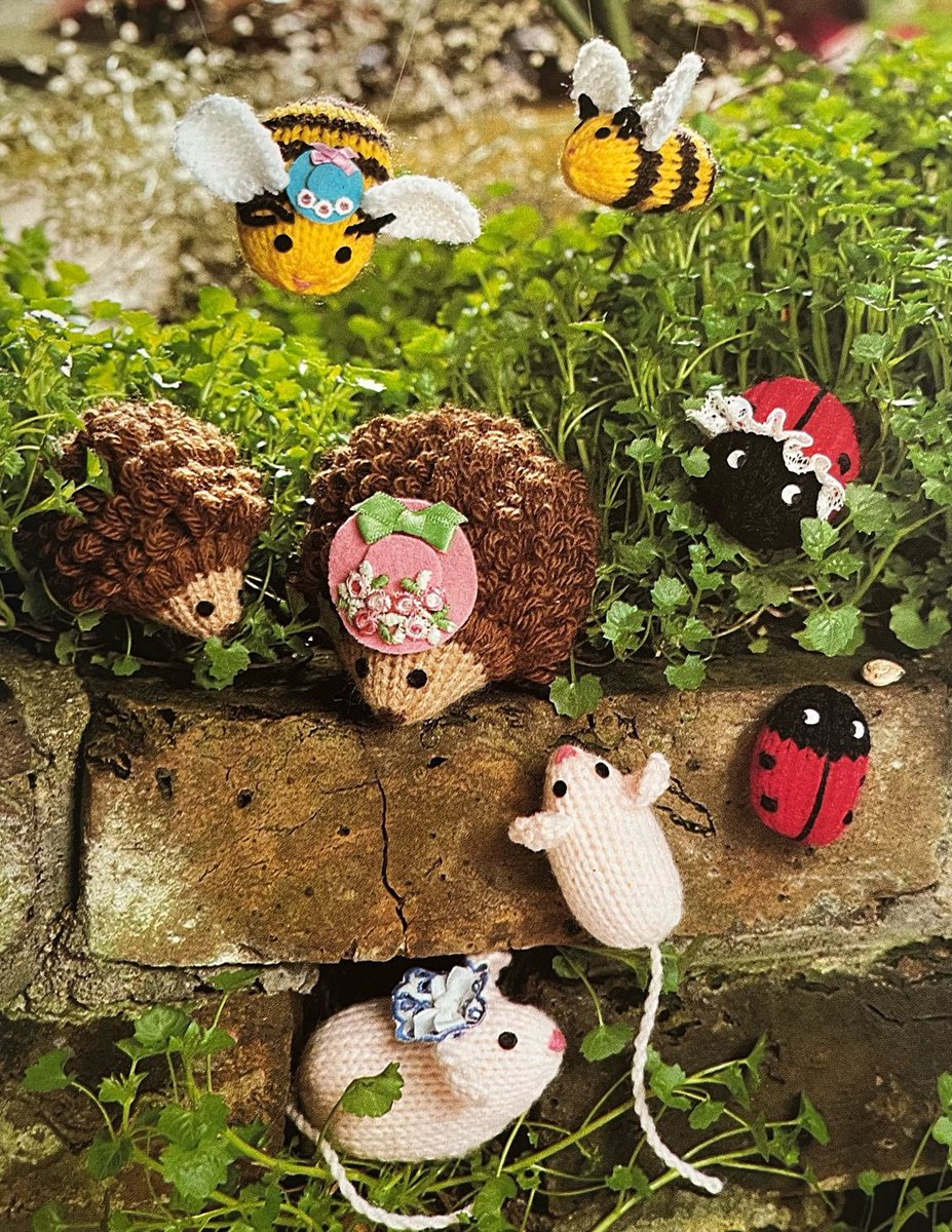 DDCrochetDesign's tweet photo. Excited to share this item from my #etsy shop: Knitted Woodland Toy Mum and Baby Animals Hedgehog Bee Ladybird Mouse PDF Pattern #ladybird #hedgehog #mouse #bee #knittedtoys #wip #magic #garden #woodlandanimals #quickknit #knittedanimals https://t.co/TCwmhldMCu https://t.co/nnbUhLzj1r