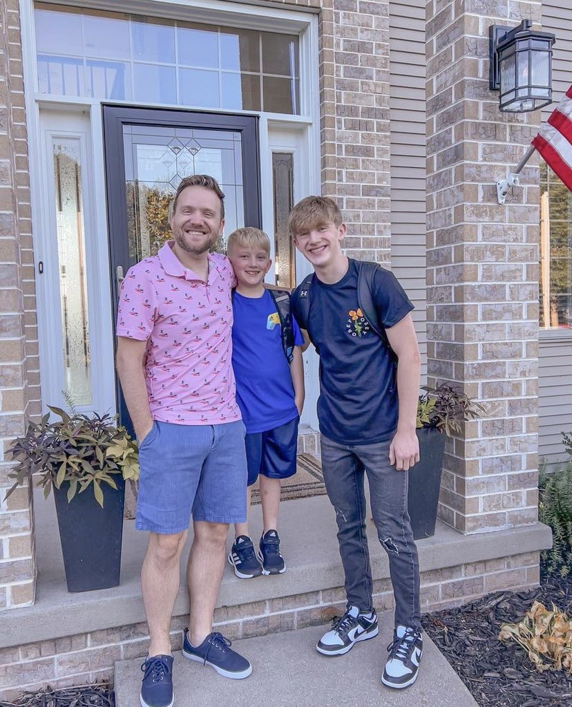 1st day of school! 4th and 11th grade here we come! #BackToSchool