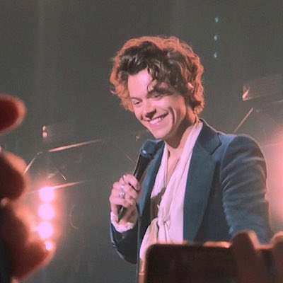 LOUISCATBOY's tweet photo. #NoweProfilowe https://t.co/XI6TVBBHlD