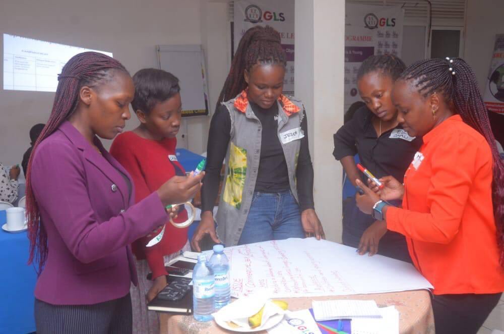 okengefrancis's tweet photo. @Sheleads Girls and young women leadership and advocacy training with Global Learning for sustainability(GLS), aimed at breaking gender social norms in our different communities and capacity building of AGYWS to develop leadership potential skills. https://t.co/ElrJp56ThW