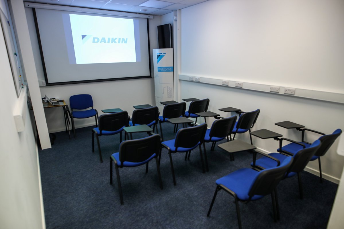 H2ec0's tweet photo. 2/2 The centre is a hub for all things renewables, heat pumps, MVHR, solar PV and battery storage. More importantly it is a training centre, where engineers can up-skill to work with new technologies.
Thank you to everyone who attended!
#decarbonisation #renewables #heatpumps https://t.co/I25icByEXP