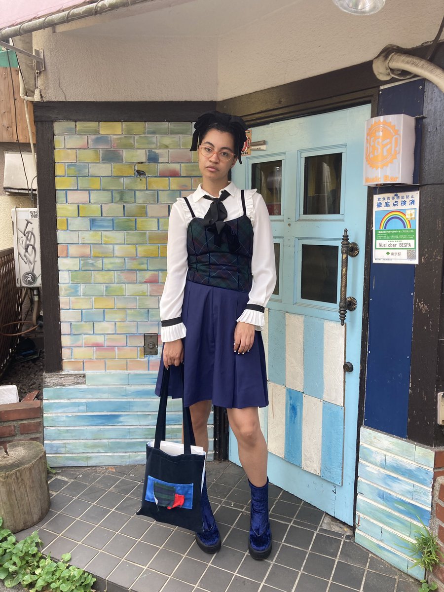 choomonline's tweet photo. School teacher kei 🚍📖👩‍🏫✨ https://t.co/JHm8u6Zja9