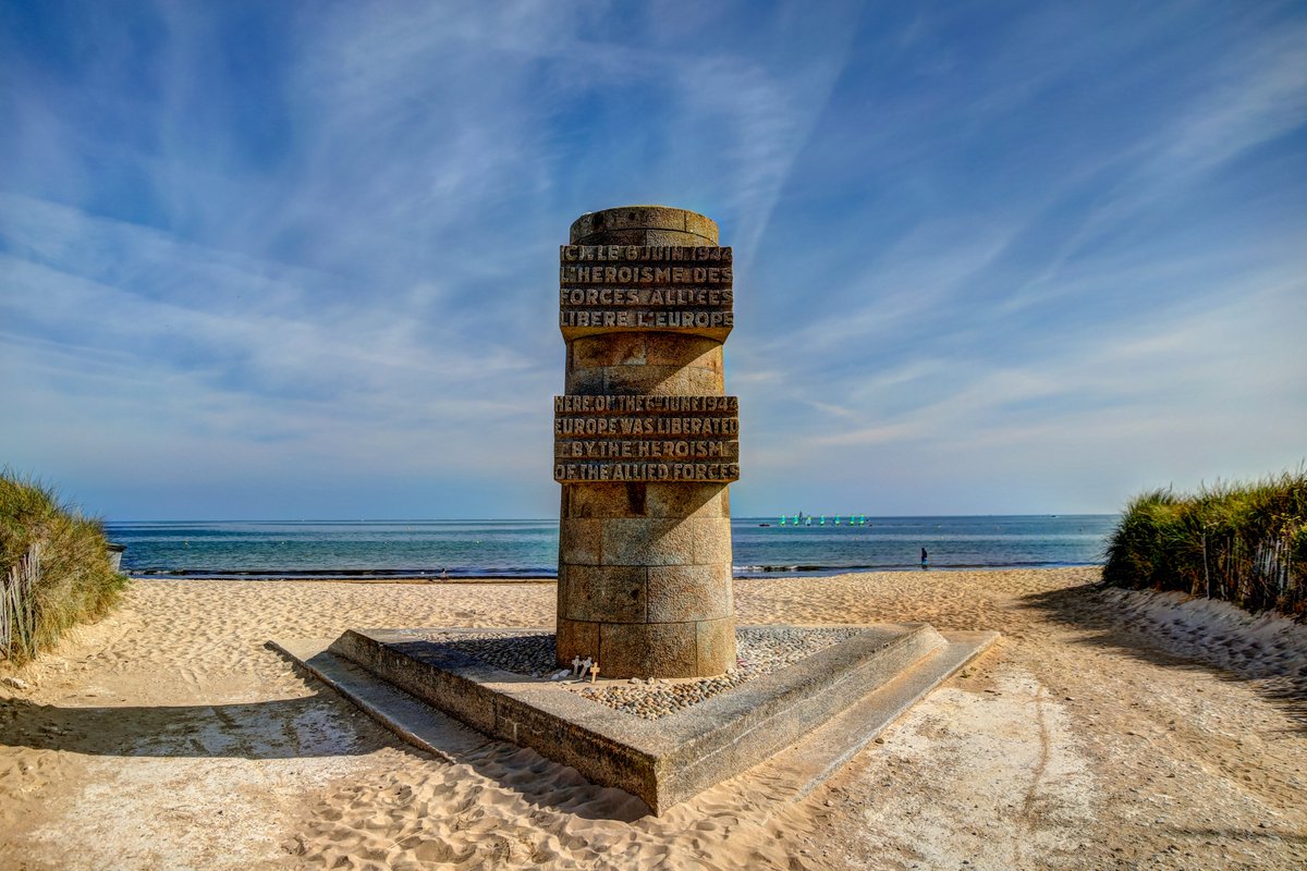 UCAuvergne's tweet image. WEBDOCU FUTOURISME | A quoi ressemblera le #tourisme mémoriel en 2050 ? Le deuxième épisode du #webdocumentaire Futourisme tente de répondre à cette question. Pour le découvrir : futourisme.fr