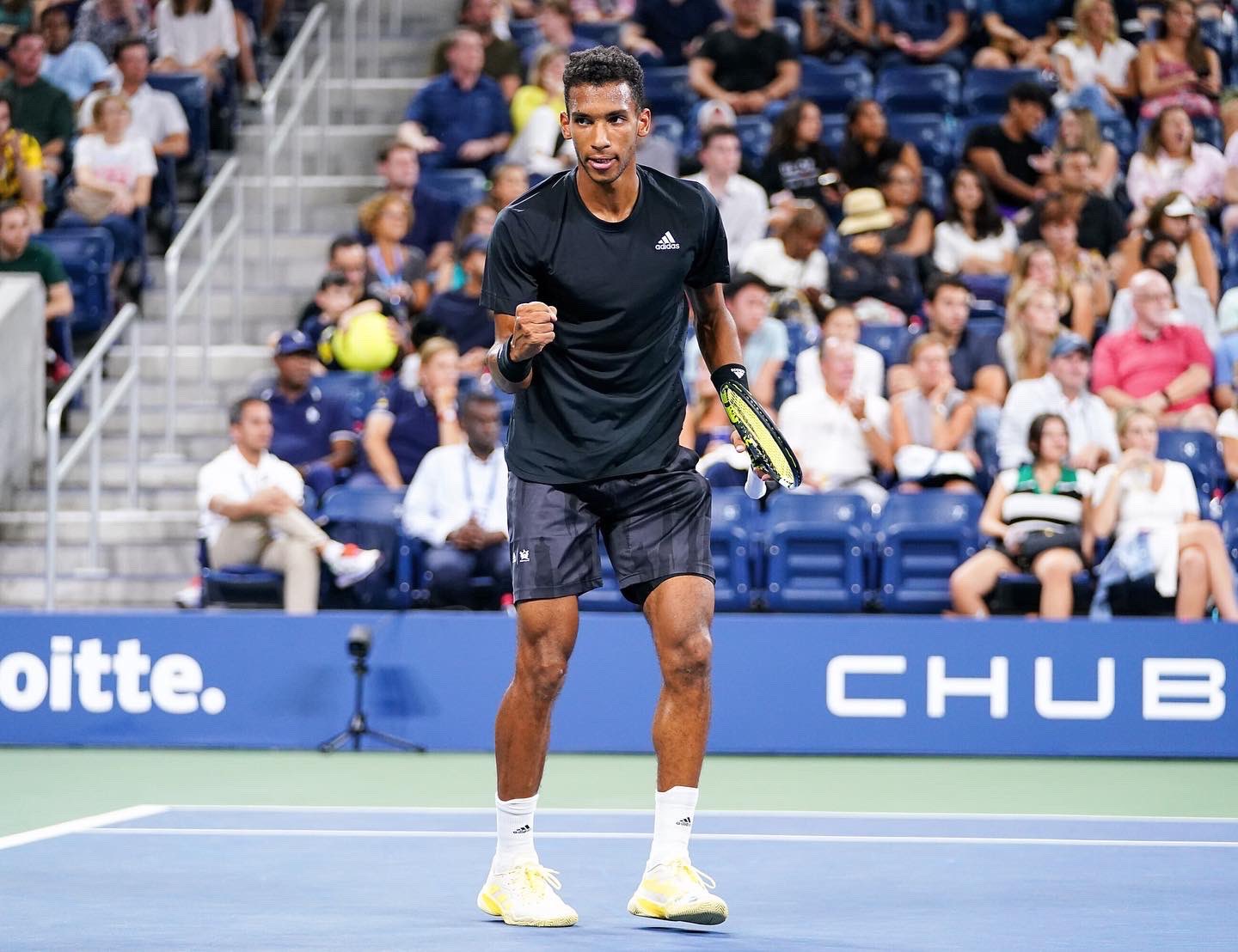 tipsy-tennis-podcast-tipsy-tennis-twitter