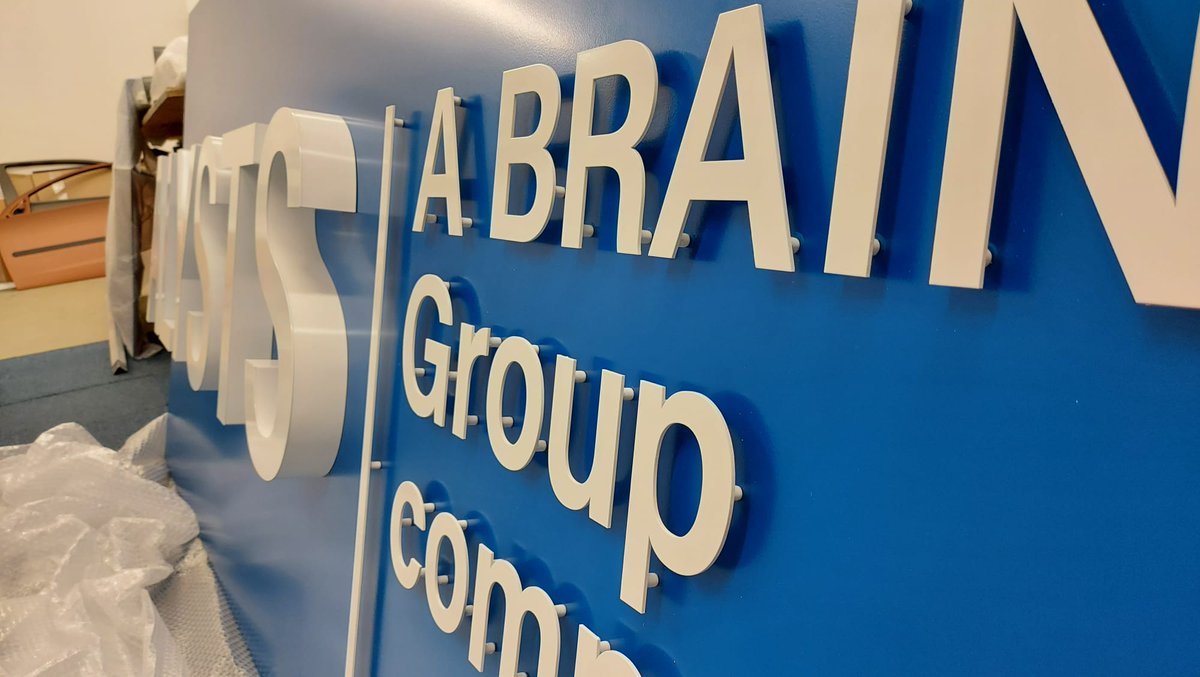 EliteSigns's tweet image. A #sneakpeek of one of our latest #sign projects being #qualitychecked prior to packing ready for installation.

This project has 2 #signs with #3dbuiltupletters &amp;amp; #flatcutletters mounted onto a #signtray 😍😍

@BSGAUK