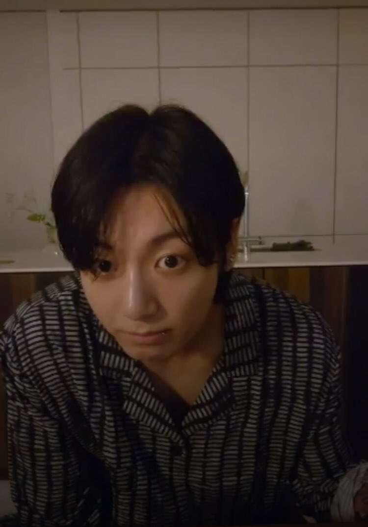 Şu tipe bak yiycem senin bal suratını çocuk💖