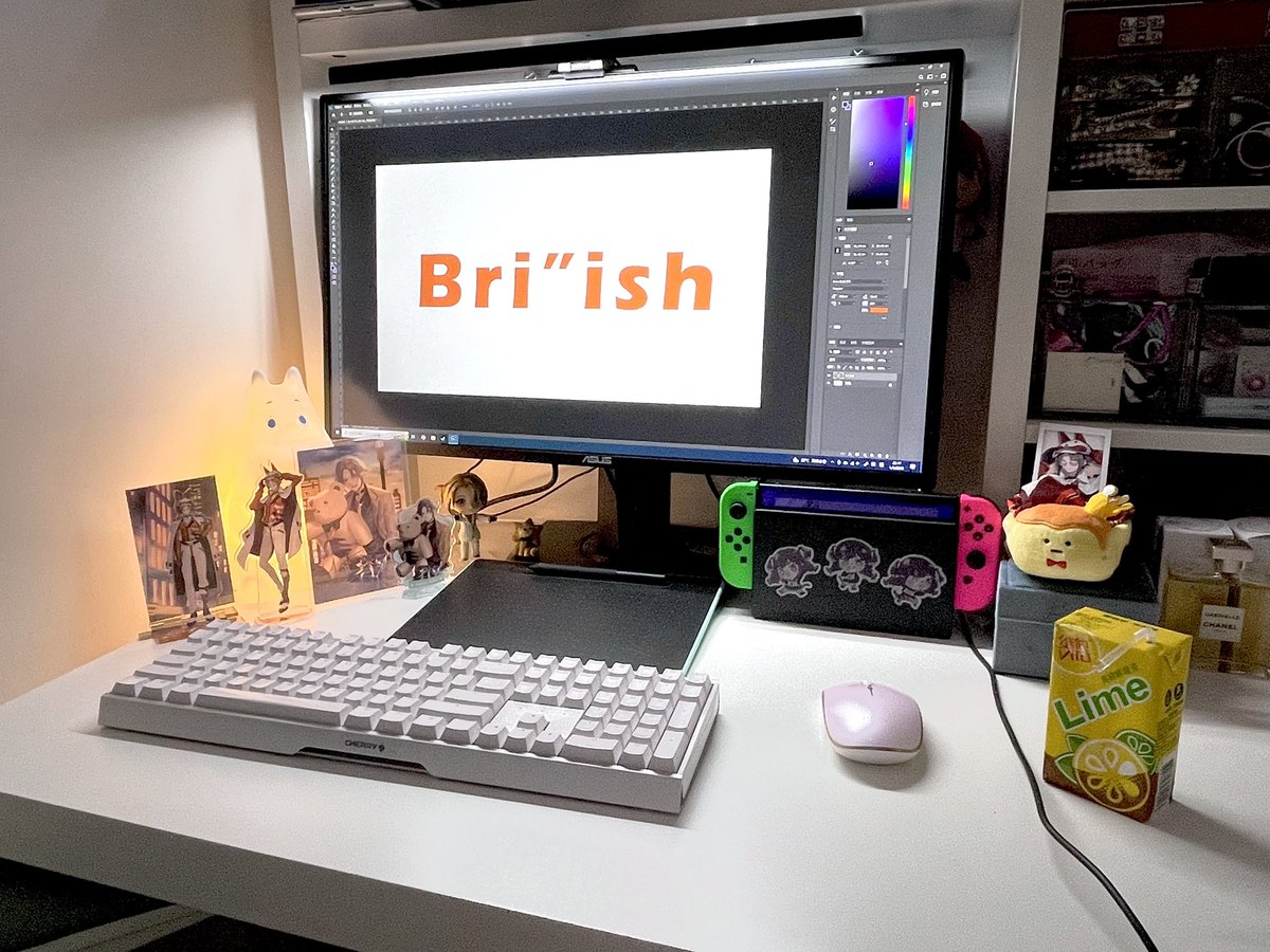 shukumeiai's tweet photo. Bri”ish 🦊
Try to be neatly
The PC Jun is under the desk

#FOXSETUP https://t.co/ZzmBoAxExS
