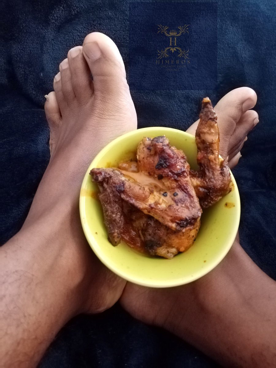Kaldrick_King's tweet photo. Some of you subs never cease to amaze me hey. An anonymous tribute just for my cravings๐๐, your master is delighted...for now. Check out my OnlyFans page: https://t.co/WKiUhrg4Ni , my feet require an audience.
#findom #masterhimeros #cashmaster #paypig https://t.co/XO3G7p2MwD