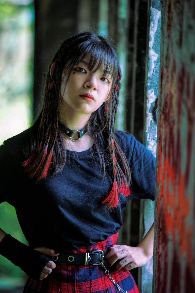 cat_say_nya's tweet photo. ♦️I'm watching you♦️
📸:@chanantigonus
~~~~~~~~~~~~~~~~~~~~
✨見面日子✨
2/9 S.L.F Final
#guitar #rockgirl #redblack #music #hkgirl #編髮 #好き #好きです #人像攝影 #攝影 #廢墟 #廢墟攝影 #被写体女子 #被写体 #redhighlights #かっこいい #かっこいい女性 #黒髮女子 #黒髪 https://t.co/wJFbNn7iHr