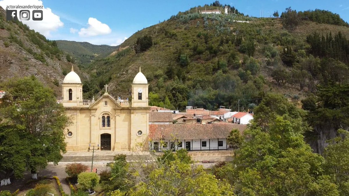 EmpaquePues's tweet image. Bienvenidos a presenciar uno de los capítulos más atractivos. Pronto en YouTube y Facebook. ✌️🛵💨
•
#EmpaquePues #ViajandoxColombia #vueltaalmundoenmoto #Cundinamarca #Suesca #laguna #lagunadesuesca #Cucunuba #Sigamosenruta #viajar #motorcycle #naturaleza #nature #photography