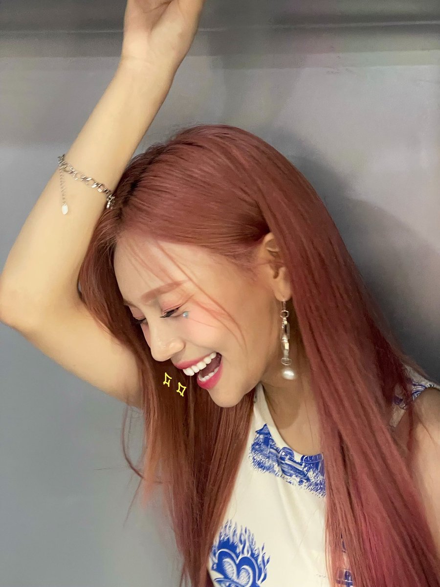 ArabViviz's tweet photo. 220901 | [أومجي 🐹💭] https://t.co/QhUnG8N8Lq
