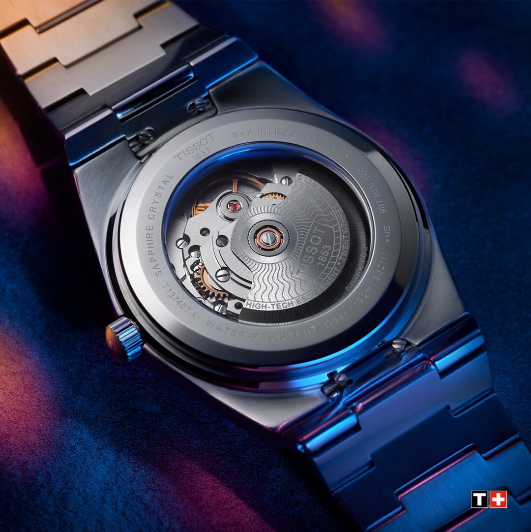 BehbehaniWatch's tweet photo. Throwback to when getting ready to go out was as exciting as the night out! We’re bringing back that feeling with the new PRX Powermatic 80. Get ready!
#Tissot #TissotPRX #awatchtomove #blastfromthe70s #behbehaniwatchworld https://t.co/xVHlJH1CVY