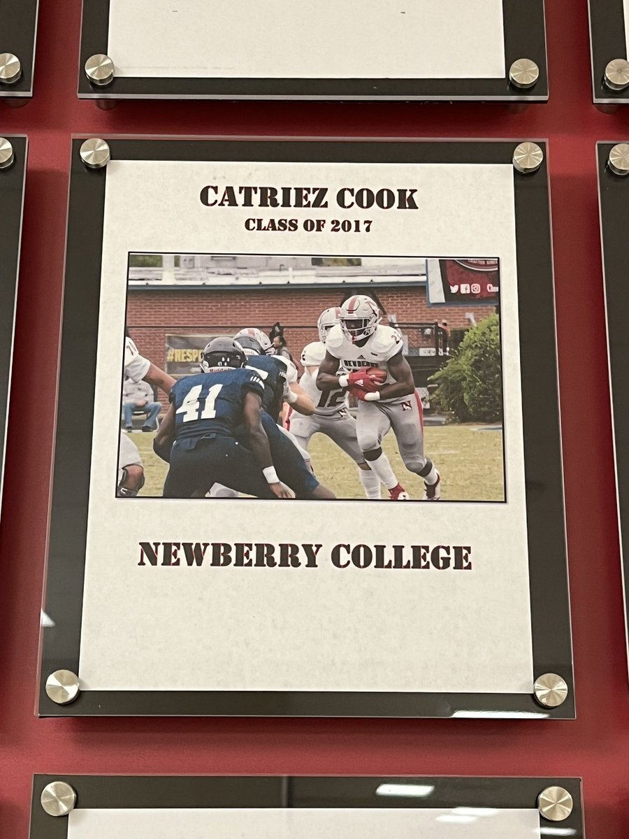 CoachLeaphart's tweet photo. Bittersweet Morning updating our Indians In Action Board. @catriez_cook &amp; @J_Rye12 come down after solid college careers! These guys were huge in changing the culture of @gilbert_indians 🏈 #2016 #ItsJustGilbert  #Leaders #TimeFlies https://t.co/xDSh464A70