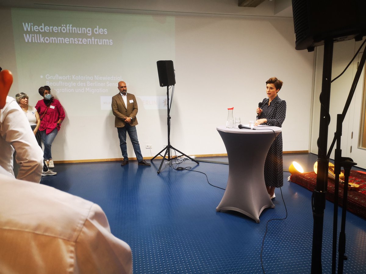 berlin_neu's tweet photo. @IntMigBerlin bei der Eröffnung des Willkommenszentrum in schönen neuen Räumen der Beratungsstelle https://t.co/zVOCAMZGal
