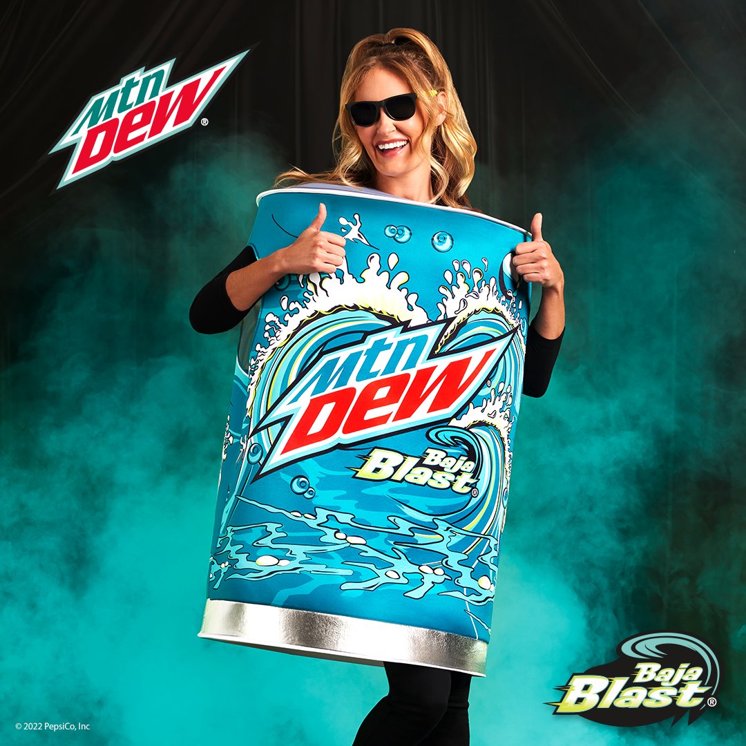 SpiritHalloween's tweet photo. Who’s thirsty for Halloween? Tag who needs this @MountainDew flavor in their life. Online only while supplies last: https://t.co/Lh7zYV2PI6 https://t.co/enlahWv3ui