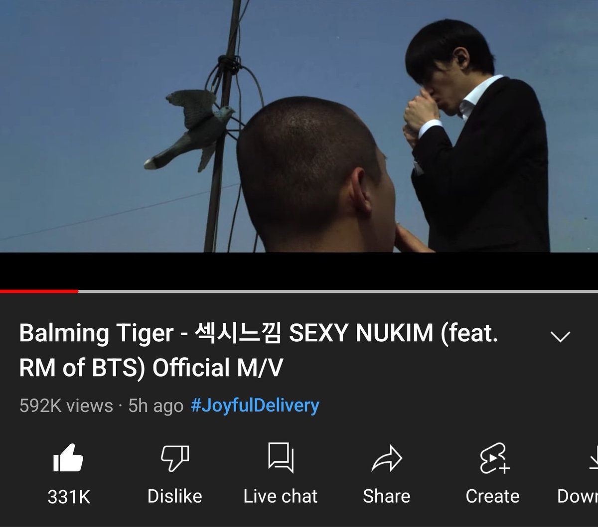 BTStreamSociety's tweet photo. YOUTUBE I #SEXYNUKIM MV COUNT: 
as of 10:00 PM PHT - 5th hour -

🌐 Global 
💻 VIEWS - 592,017
👍 LIKES - 331K

With the rate of our streams, we can hit 1M in 5hrs or so. Keep streaming to make it sooner. Let's get it ARMY 💪

#섹시느낌
@balmingtiger 
@BTS_twt #BTS #RM https://t.co/JBY82qqK8M