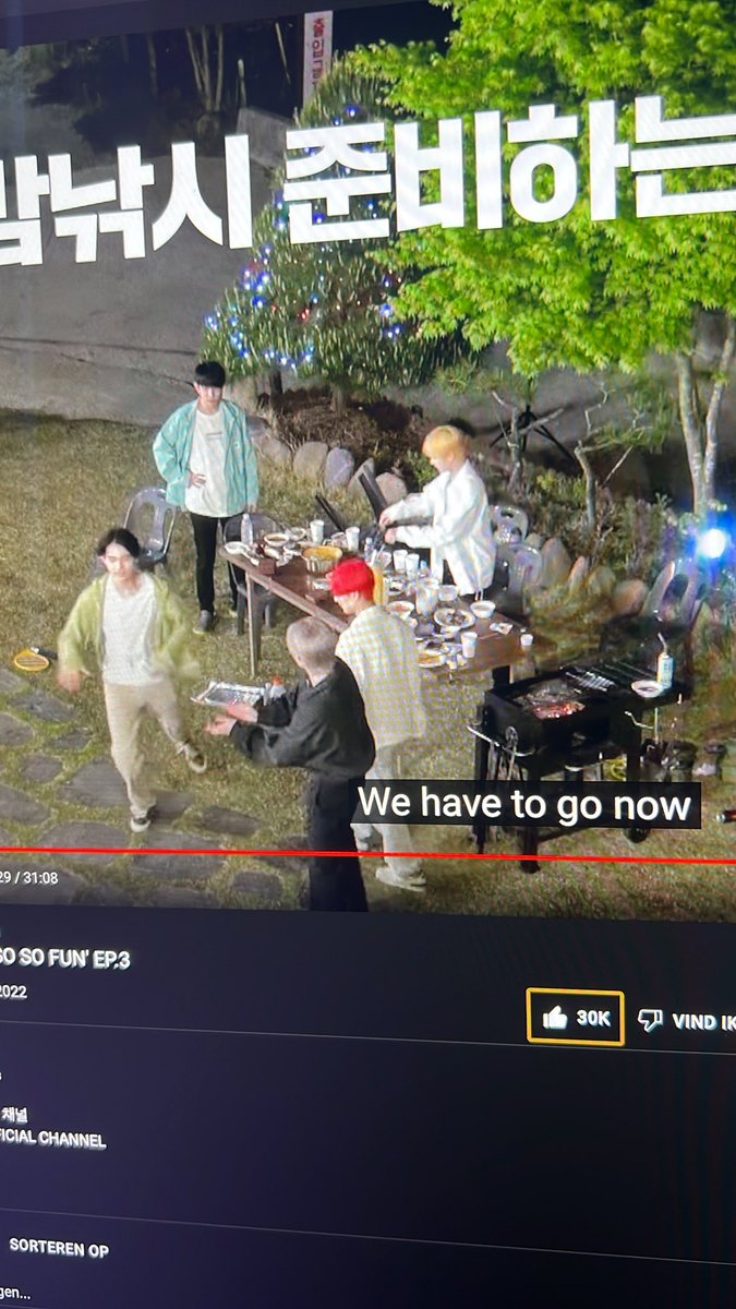 sunooyahx's tweet photo. Normal people: “awh so sad they have to do the dishes” 
heesunists: “OMG THEY HAVE TO DO THE DISHES AAAAAHHHH” 
#SOSOFUN_EP3 #SOSOFUNwithENHYPEN https://t.co/n8aTyisR6i
