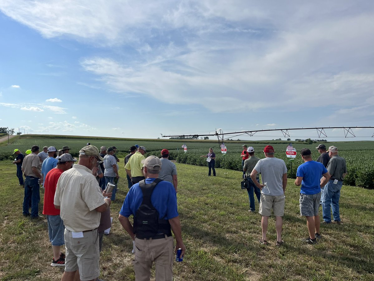 MedunaInc's tweet photo. Field Day 2022! Thank you to everyone that came out to our agronomy and plot tour day! We got a great look at all 12 of the brand new corn and soybeans numbers that will be on display next year! (Yes, 12!!) Already has us excited for what Pioneer has in store for growers in 2023! https://t.co/cbhzEwX2pK