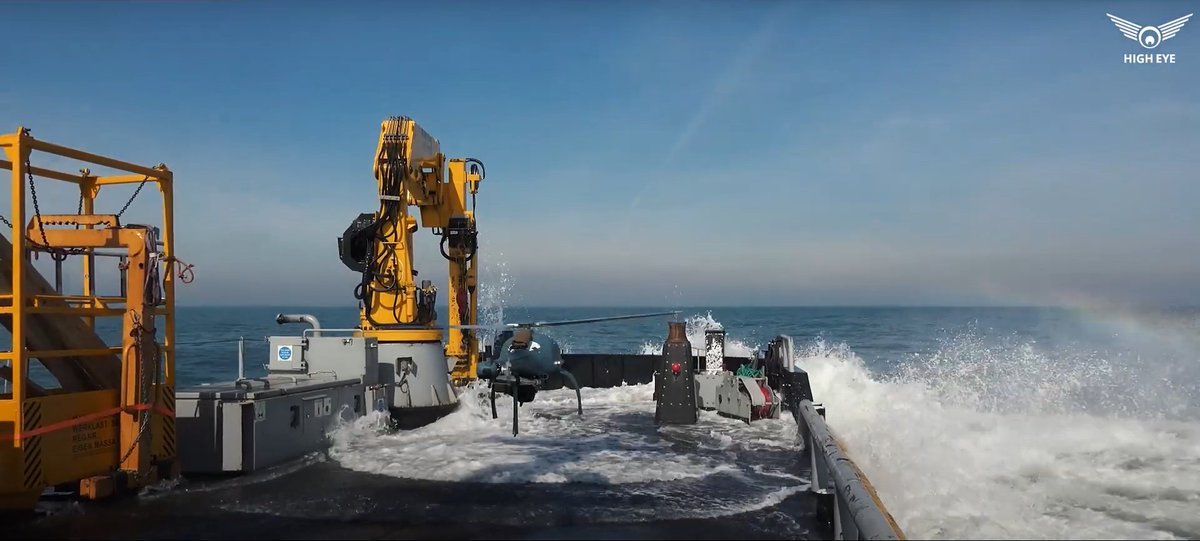 HighEyeNL's tweet photo. The #Airboxer VTOL UAV is a compact, lightweight, and portable unmanned aerial vehicle that can be launched from any vessel, requiring only 4x4 meters. #HighEye #NoCompromises #UAV #VTOL #Engineering #unmannedaviation #aviation https://t.co/pmhPvuTvpP