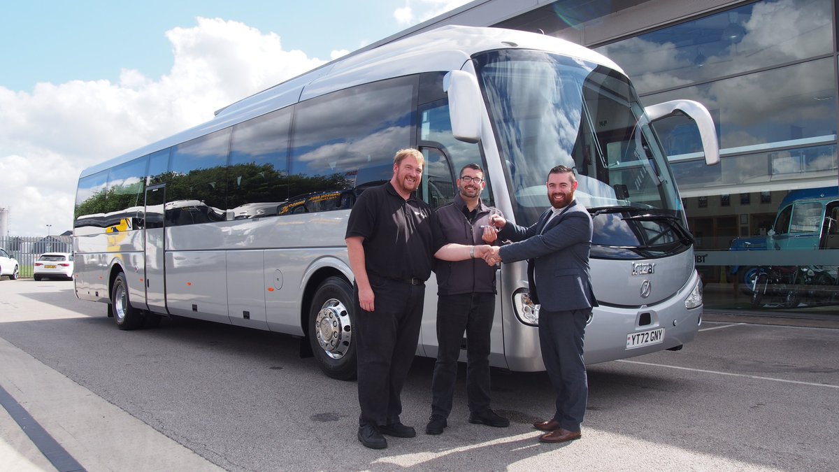 IrizarUK's tweet photo. It's 1st Sept which means it's new reg day!
@Coatham received the keys to a Irizar Integral i4 with 70 seats ready for the school runs next week.
#newregday #schooltransport #poweredbyDAF #irizar https://t.co/1N6U9KkgpE